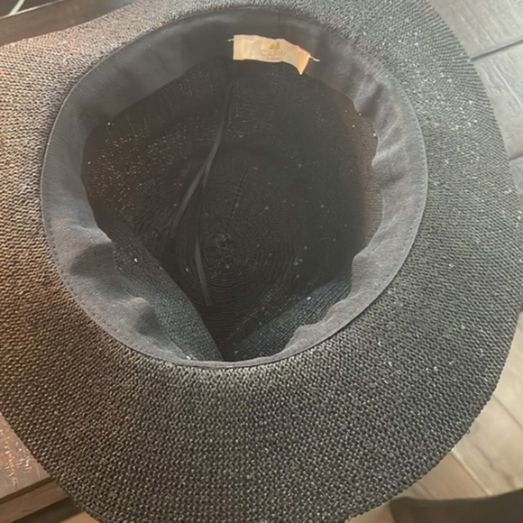 Capri hat - Picture 5 of 7